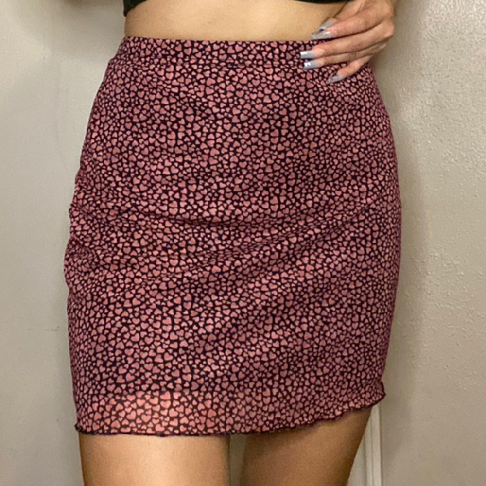 Heart print mini skirt